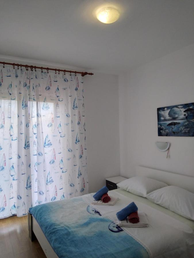 Apartments "Sun-Sea" Lopar Eksteriør bilde