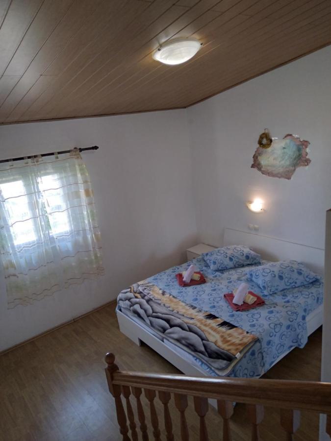 Apartments "Sun-Sea" Lopar Eksteriør bilde